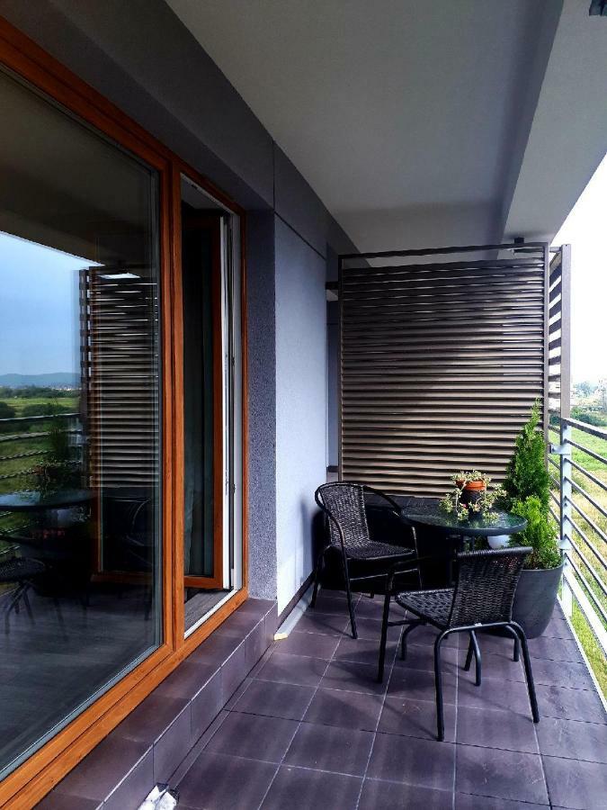 Apartament Przy Aquaparku W Redzie Rumia Luaran gambar