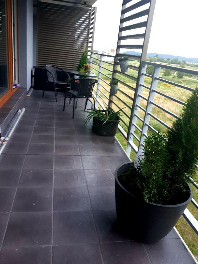 Apartament Przy Aquaparku W Redzie Rumia Luaran gambar